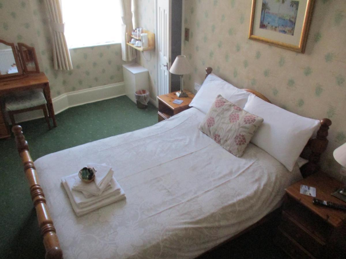 Bed and Breakfast Ashwood Grange Торки Экстерьер фото