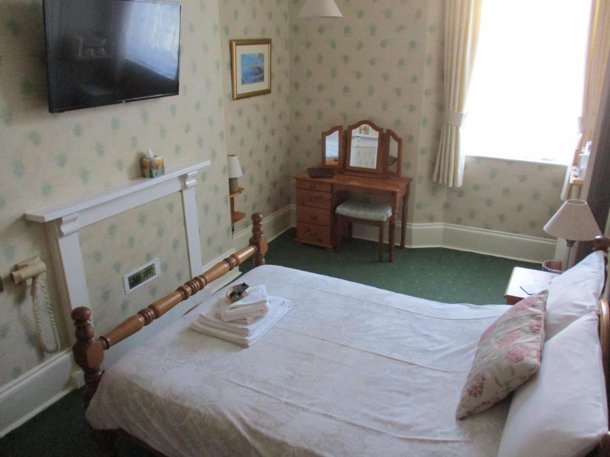 Bed and Breakfast Ashwood Grange Торки Экстерьер фото