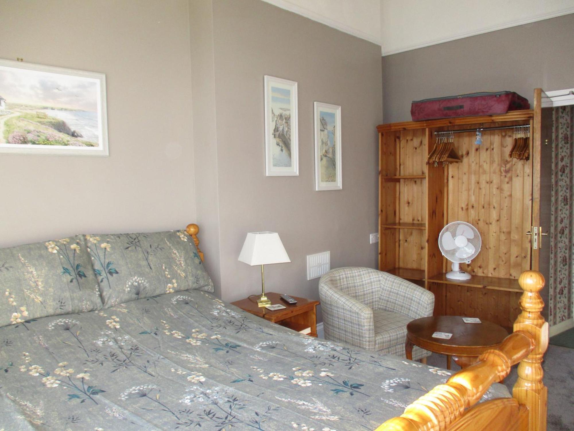 Bed and Breakfast Ashwood Grange Торки Экстерьер фото