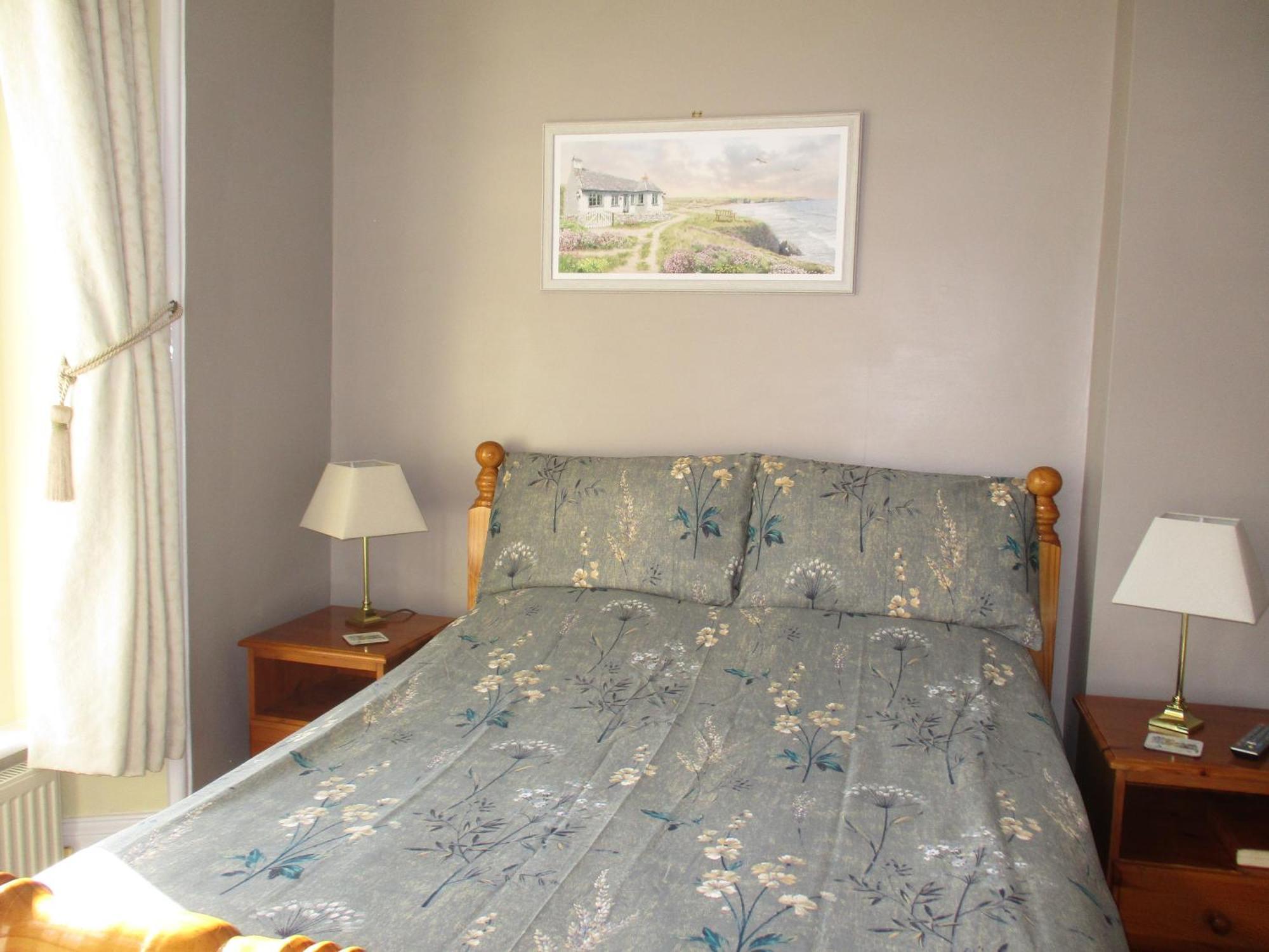 Bed and Breakfast Ashwood Grange Торки Экстерьер фото