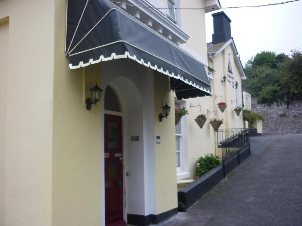 Bed and Breakfast Ashwood Grange Торки Экстерьер фото