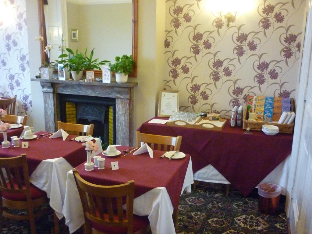 Bed and Breakfast Ashwood Grange Торки Экстерьер фото