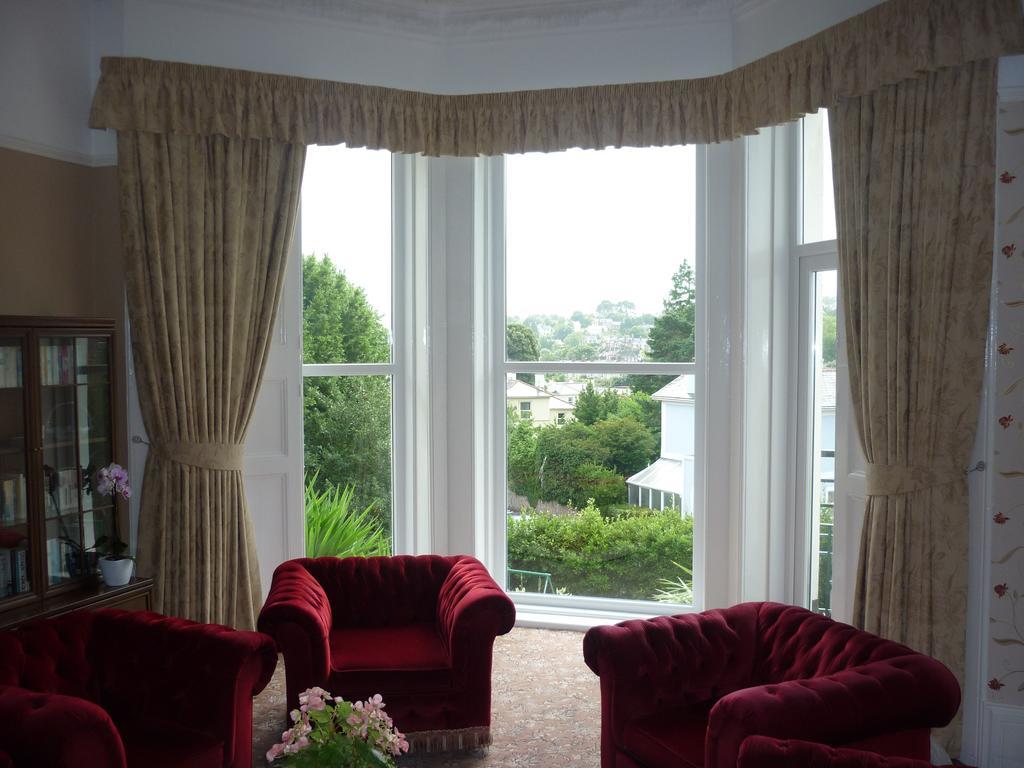 Bed and Breakfast Ashwood Grange Торки Экстерьер фото