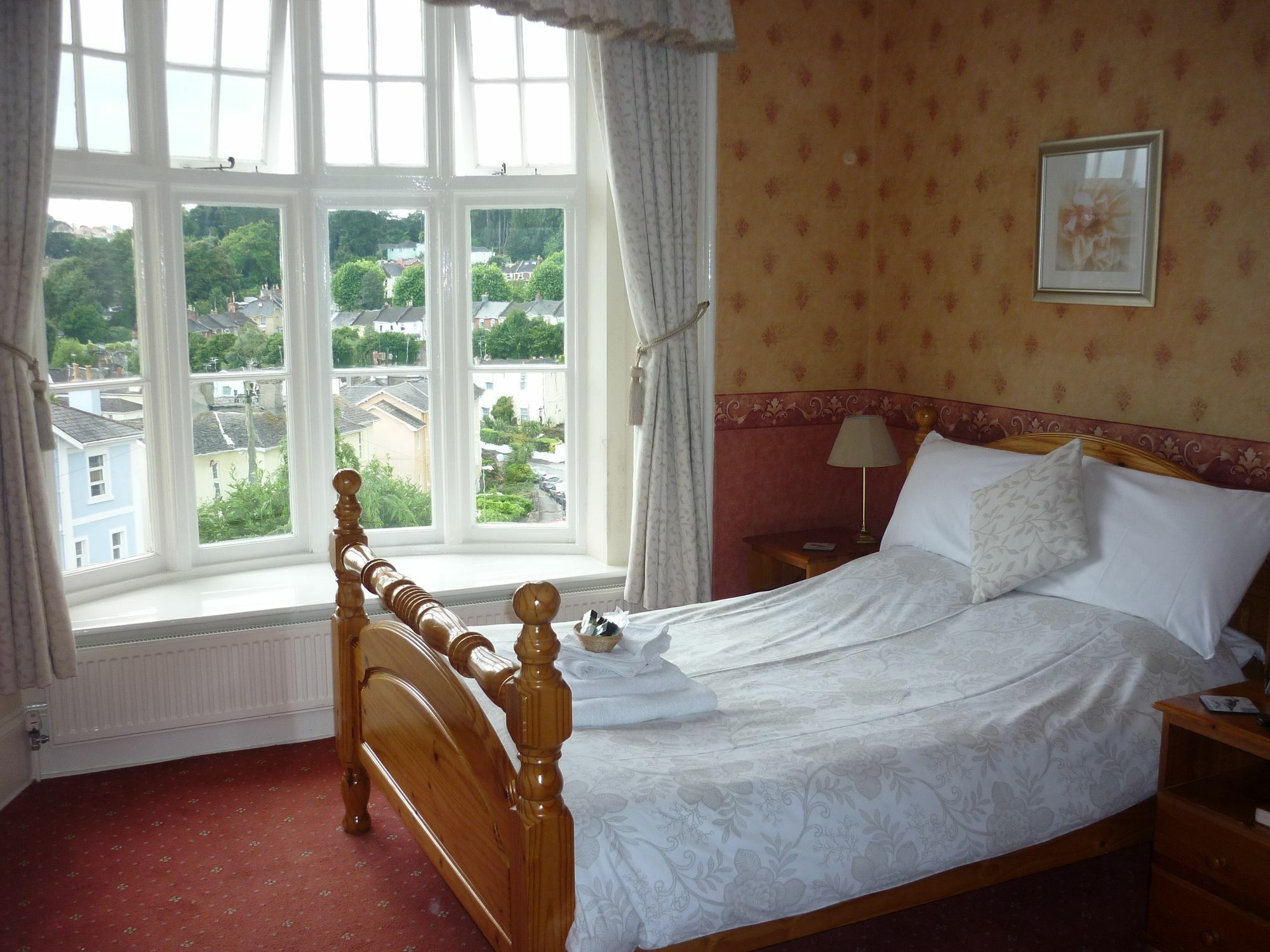 Bed and Breakfast Ashwood Grange Торки Экстерьер фото